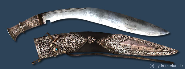 Khukuris